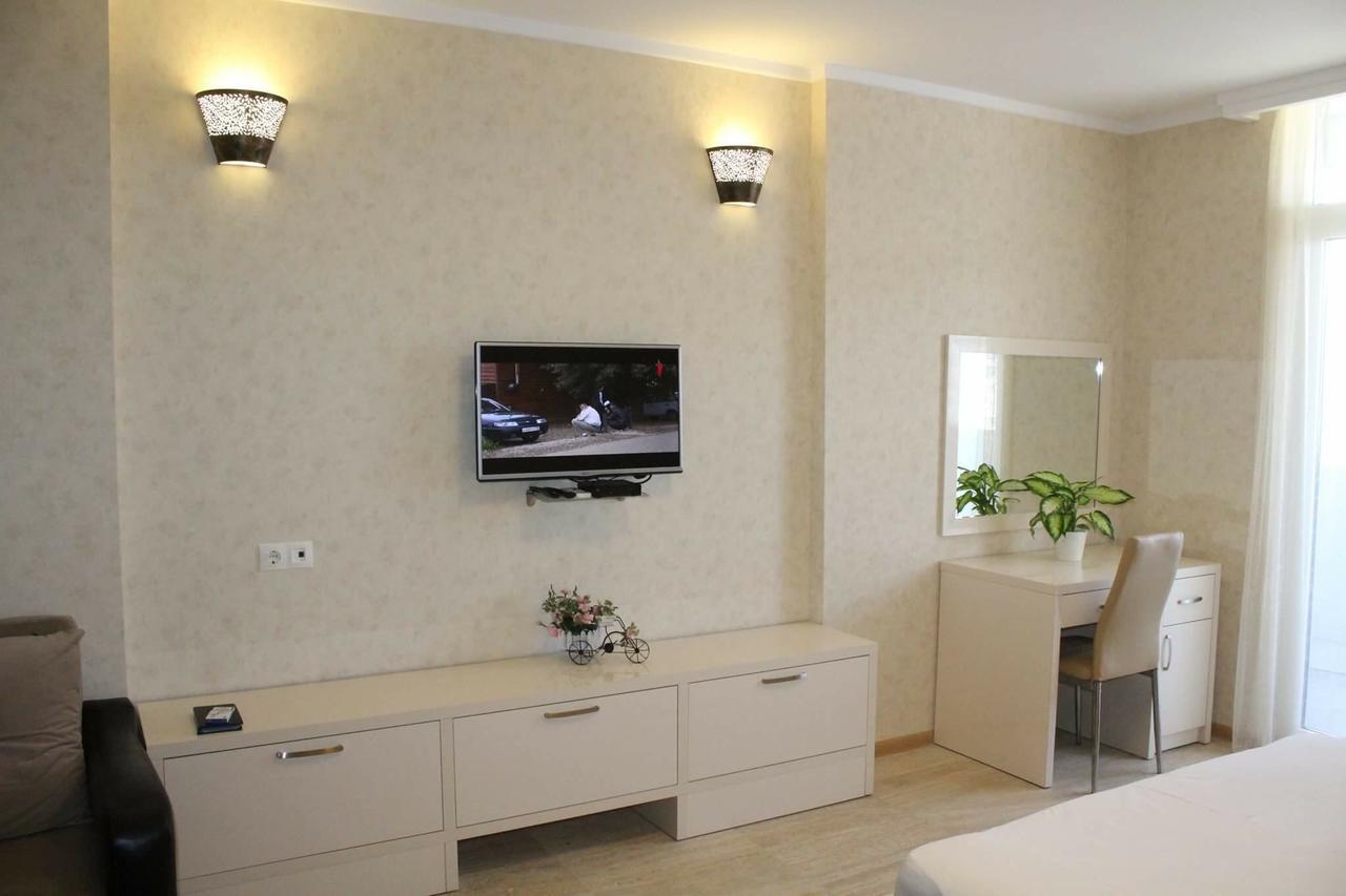 Orbi Residence Volna Batoumi Extérieur photo