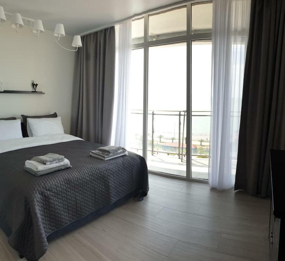 Orbi Residence Volna Batoumi Extérieur photo