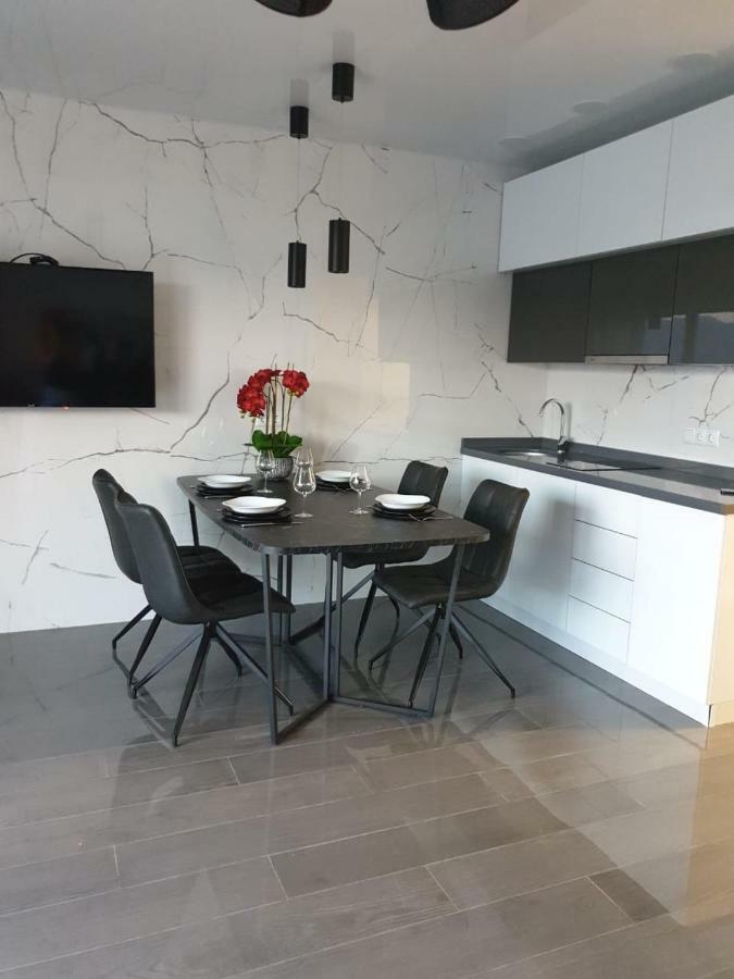 Orbi Residence Volna Batoumi Extérieur photo
